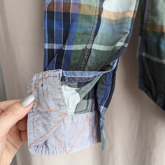 Men's Plaid Button Up Shirt - Picture 8 of 12